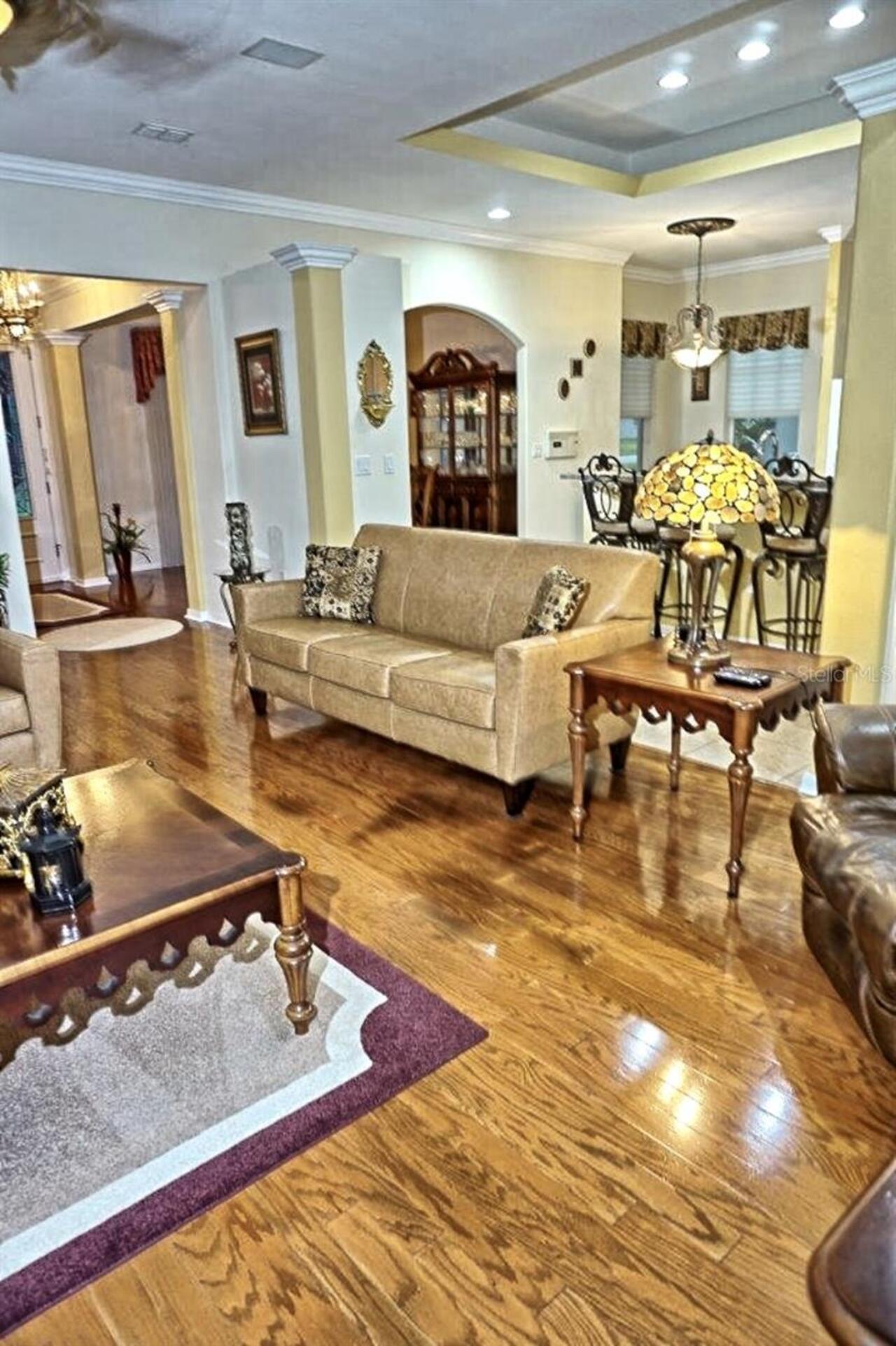 Listing Photo 11