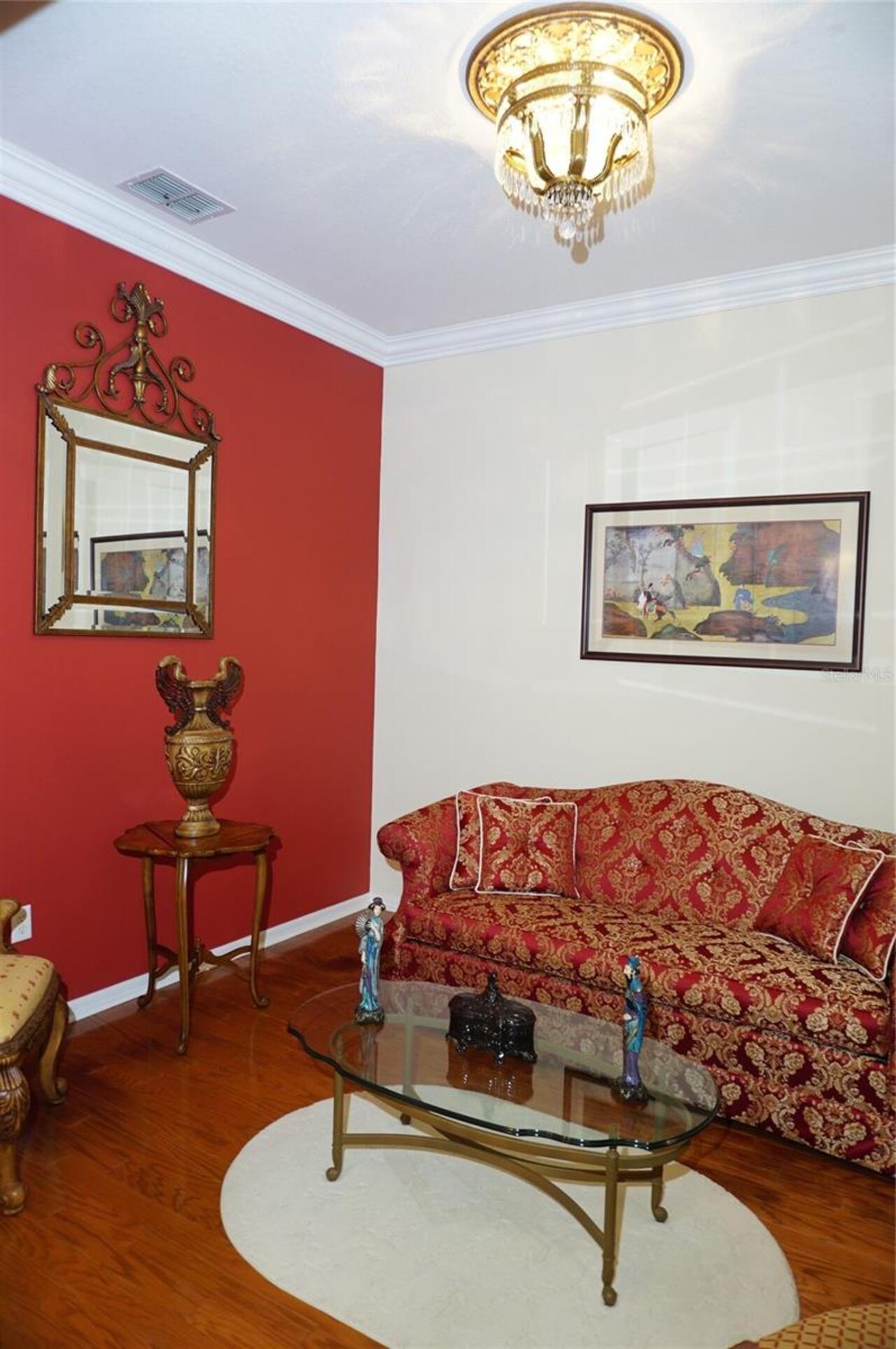 Listing Photo 18