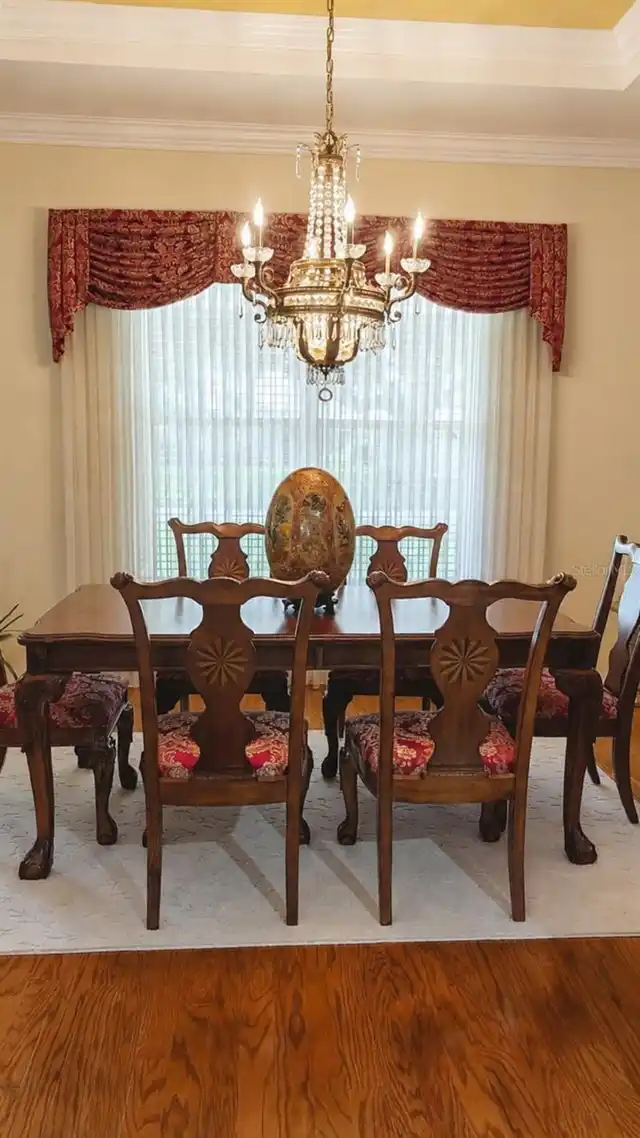 Listing Photo 14