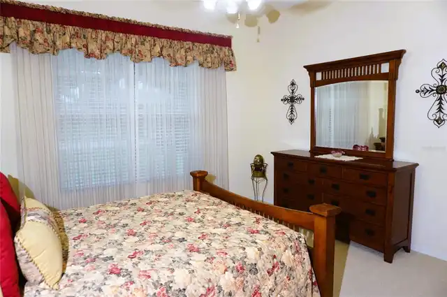 Listing Photo 23
