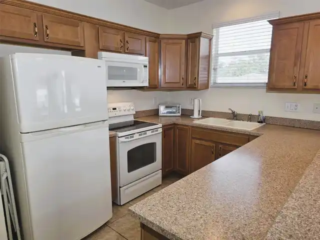 Listing Photo 41