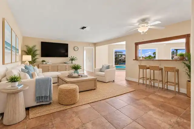 Listing Photo 16