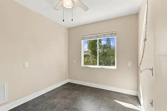Listing Photo 27