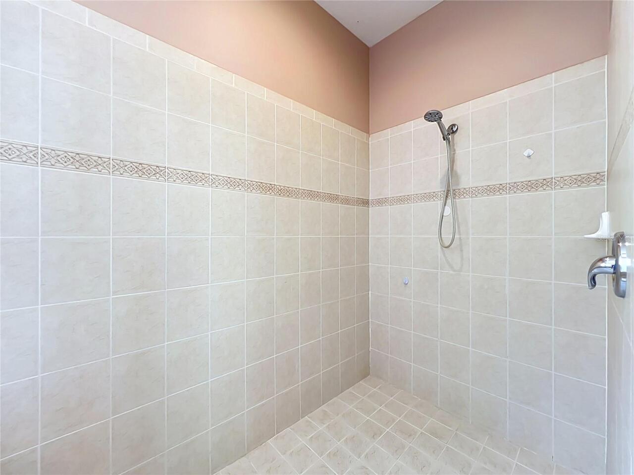 Listing Photo 38