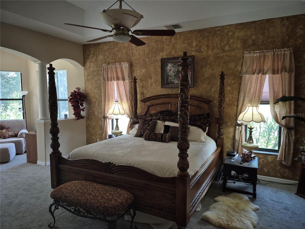 Listing Photo 9