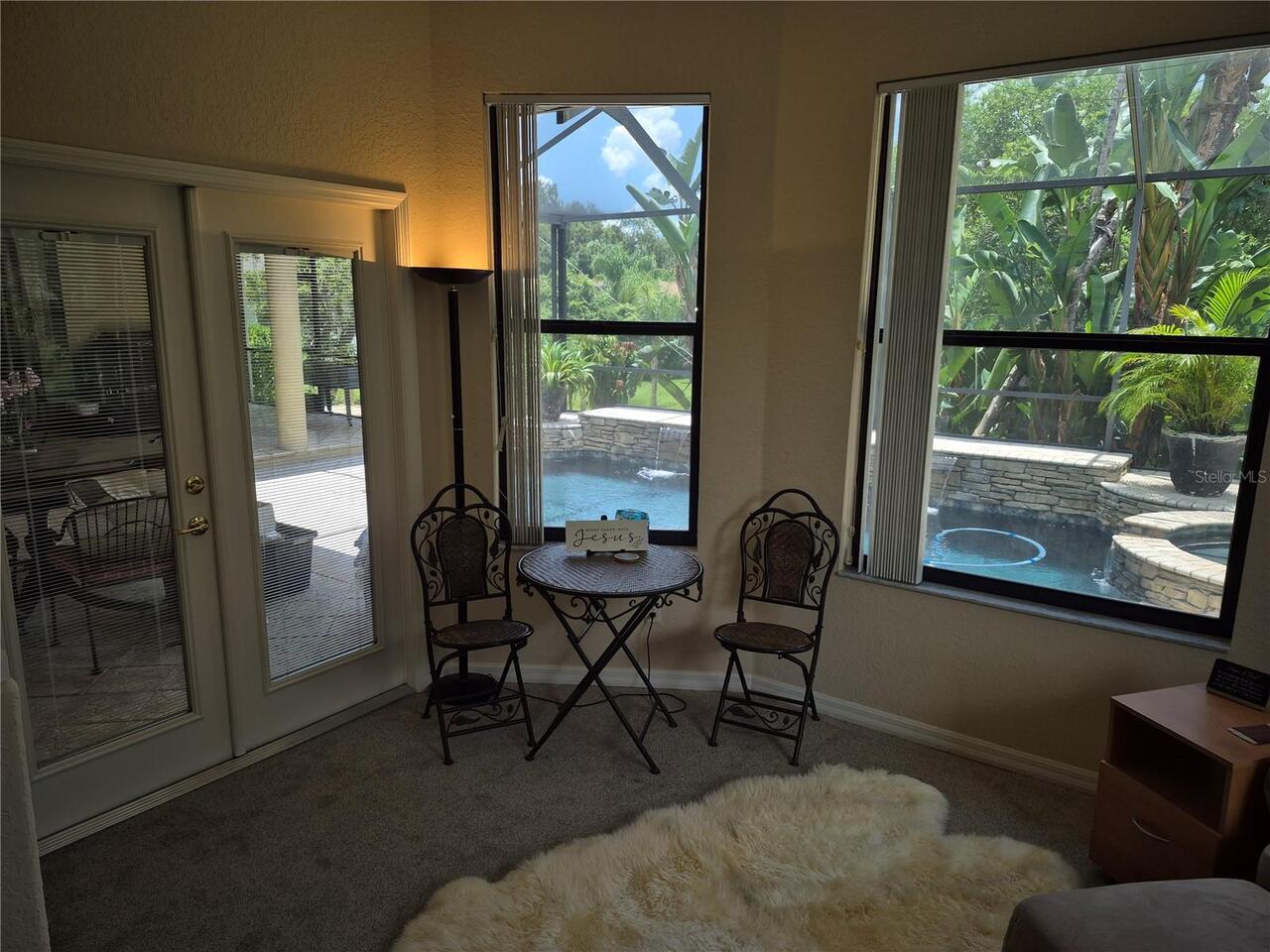 Listing Photo 12