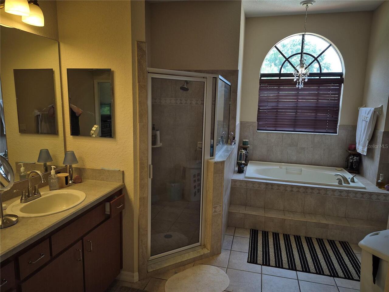Listing Photo 14