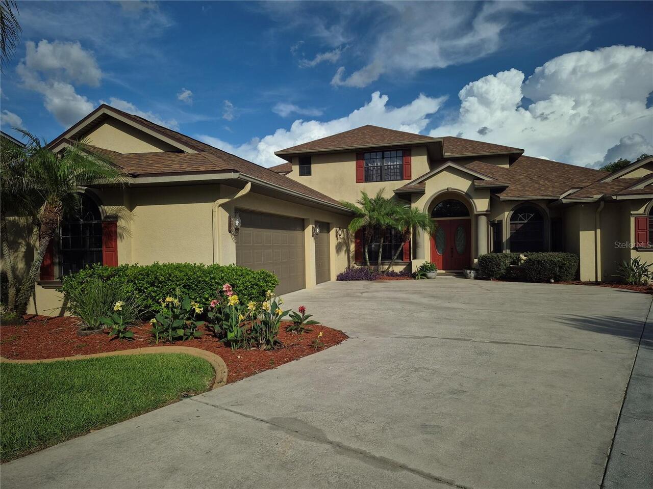 Valrico Real Estate
