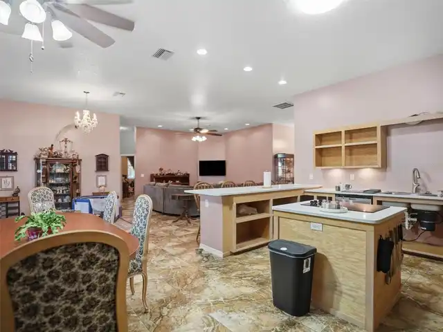 Listing Photo 19