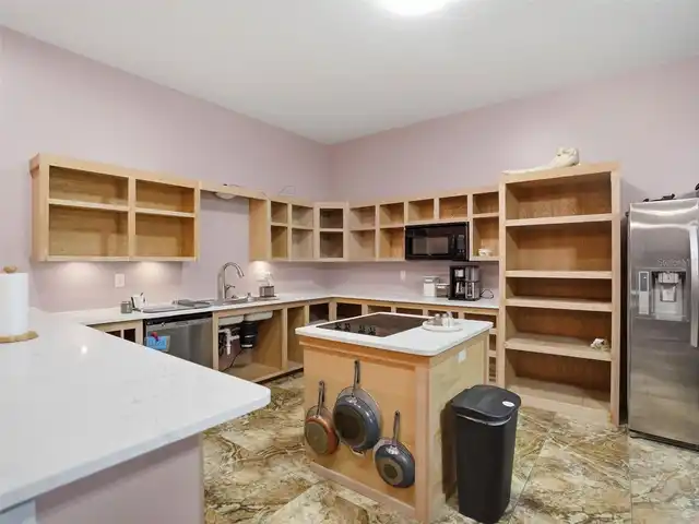 Listing Photo 20
