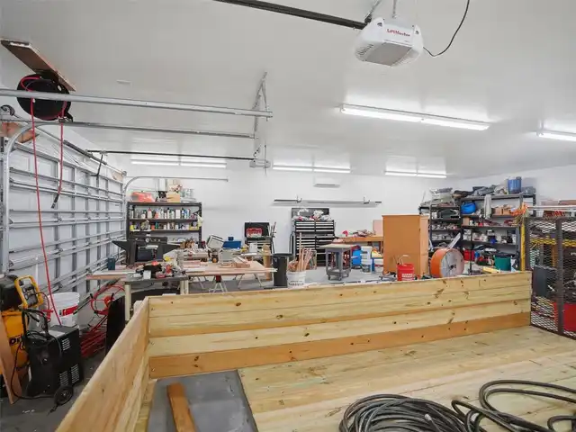 Listing Photo 25