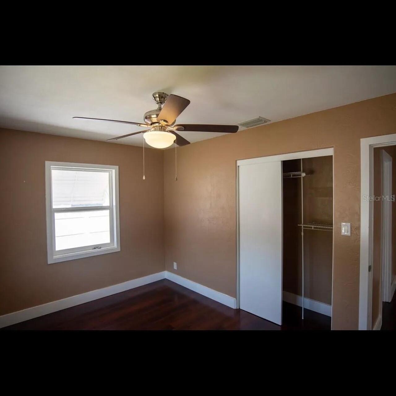 Listing Photo 9