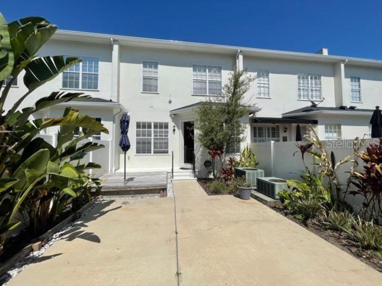 Listing Photo 12