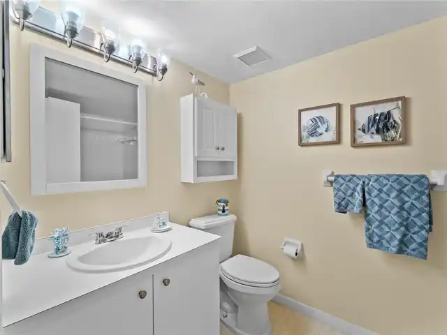 Listing Photo 22