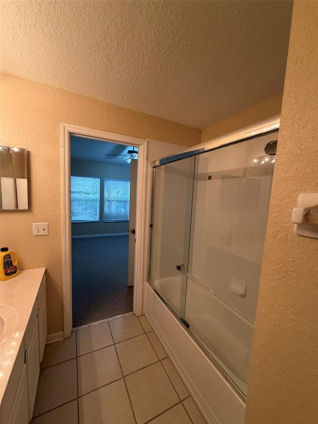 Listing Photo 12