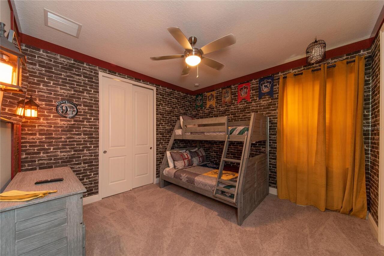 Listing Photo 37