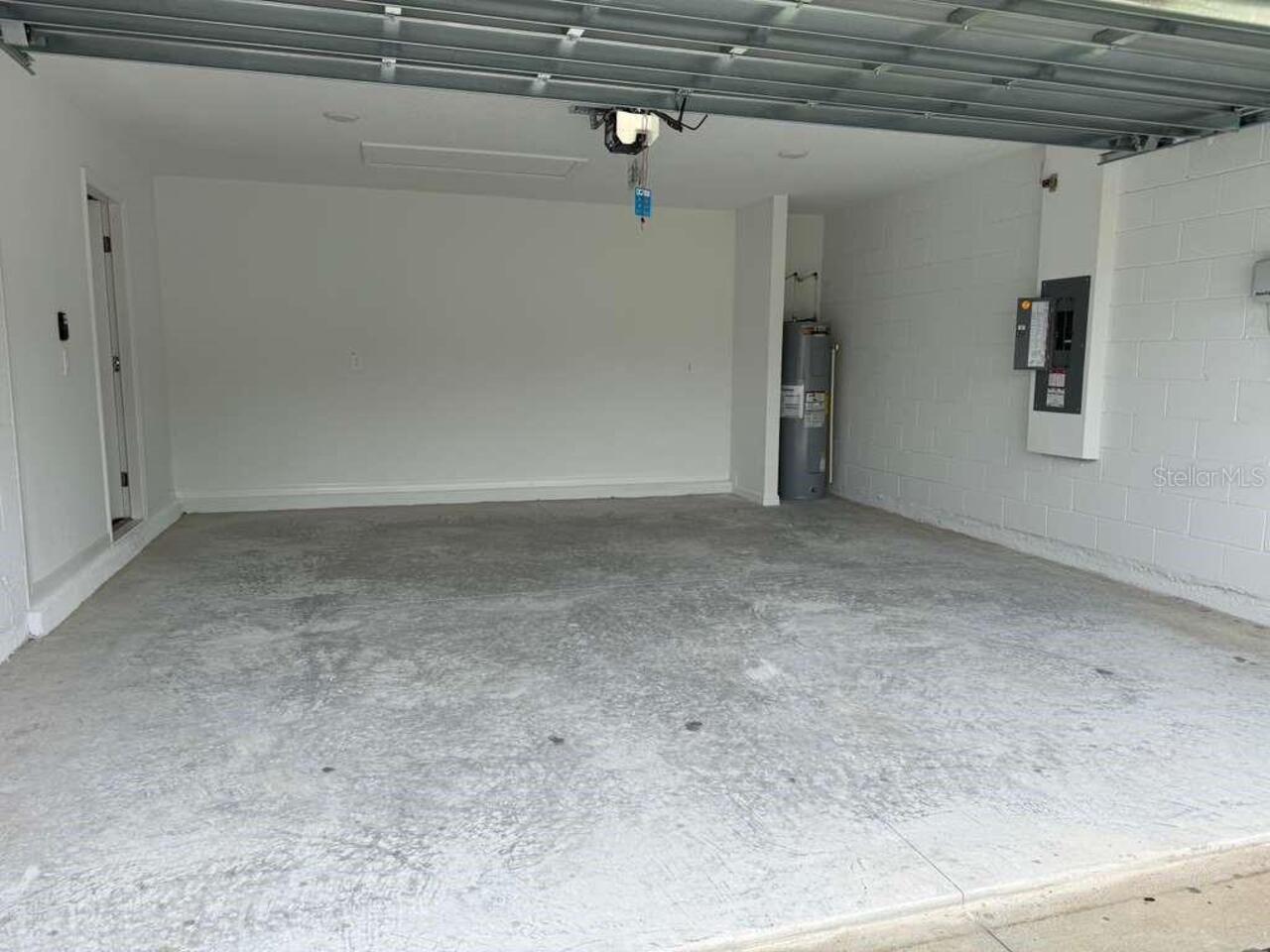 Listing Photo 14