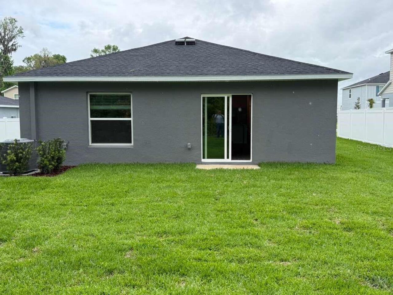 Listing Photo 15