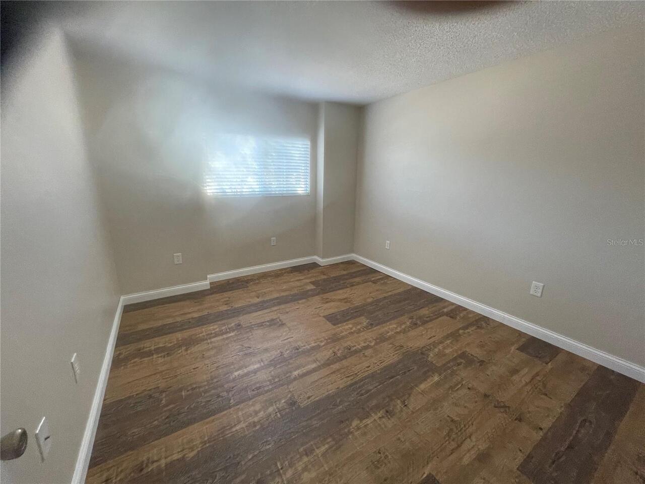 Listing Photo 33