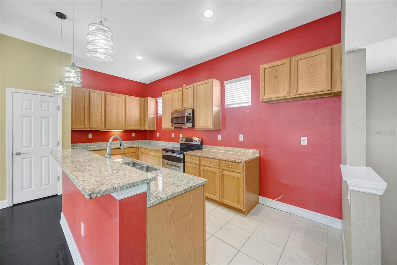 Listing Photo 10