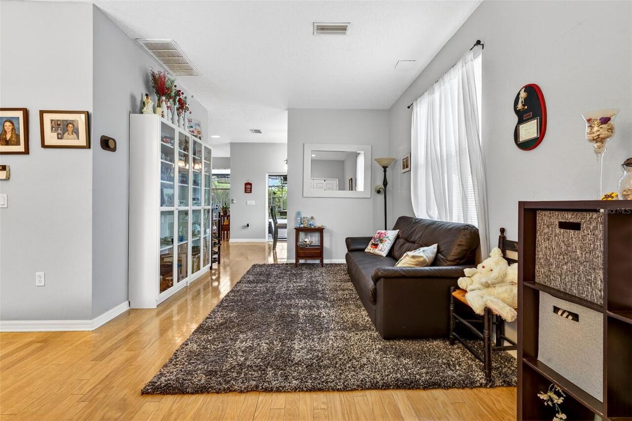 Listing Photo 7