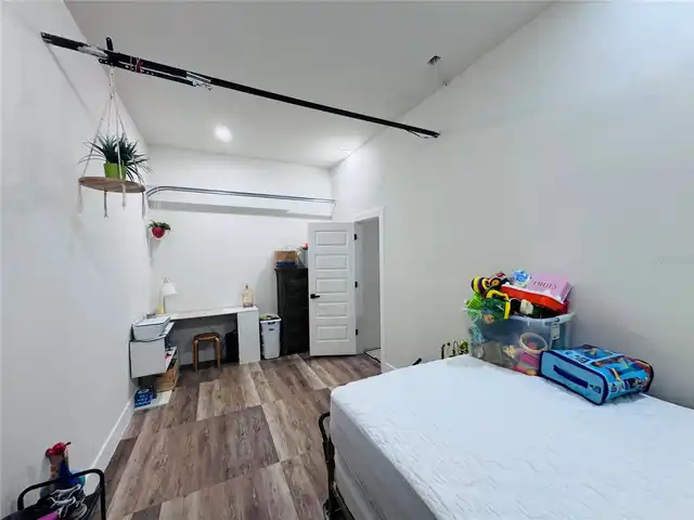 Listing Photo 41