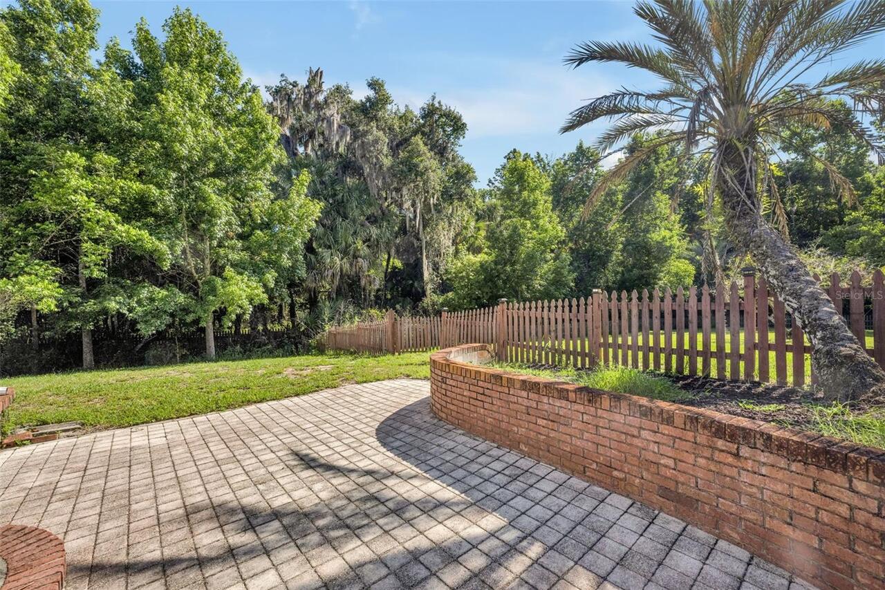 Listing Photo 37