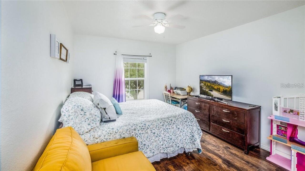 Listing Photo 19