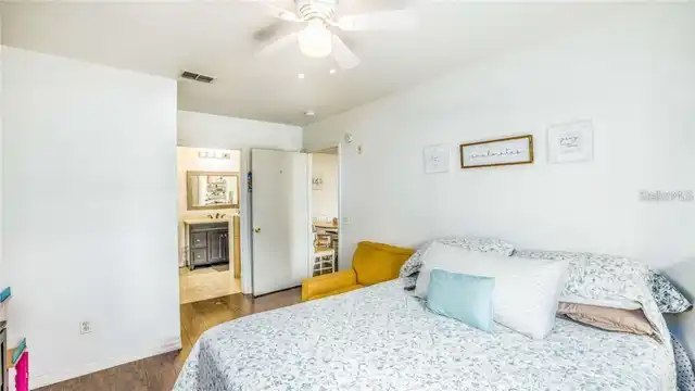 Listing Photo 20