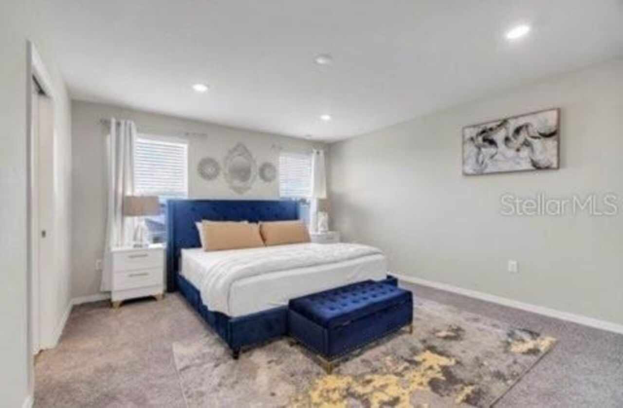 Listing Photo 8