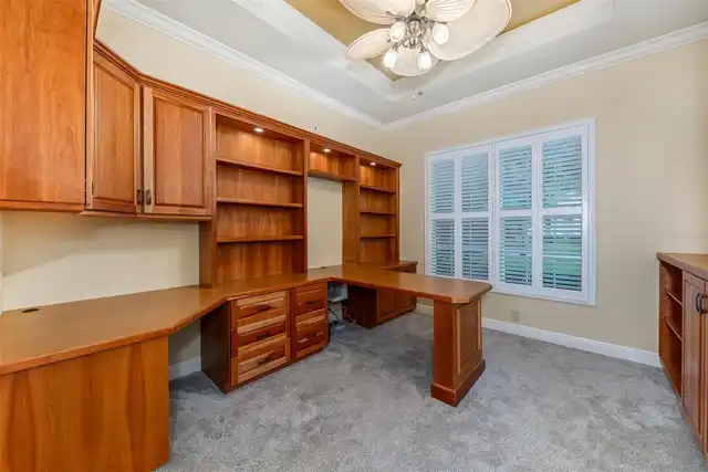 Listing Photo 9