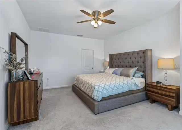 Listing Photo 23
