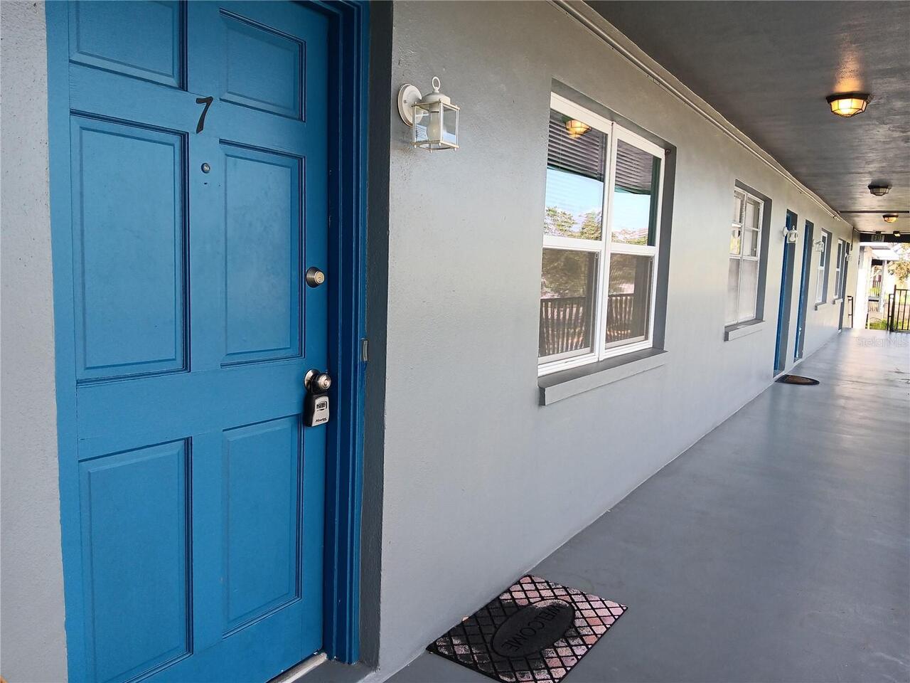 Listing Photo 10