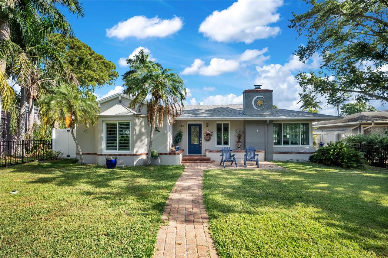 St Petersburg Real Estate