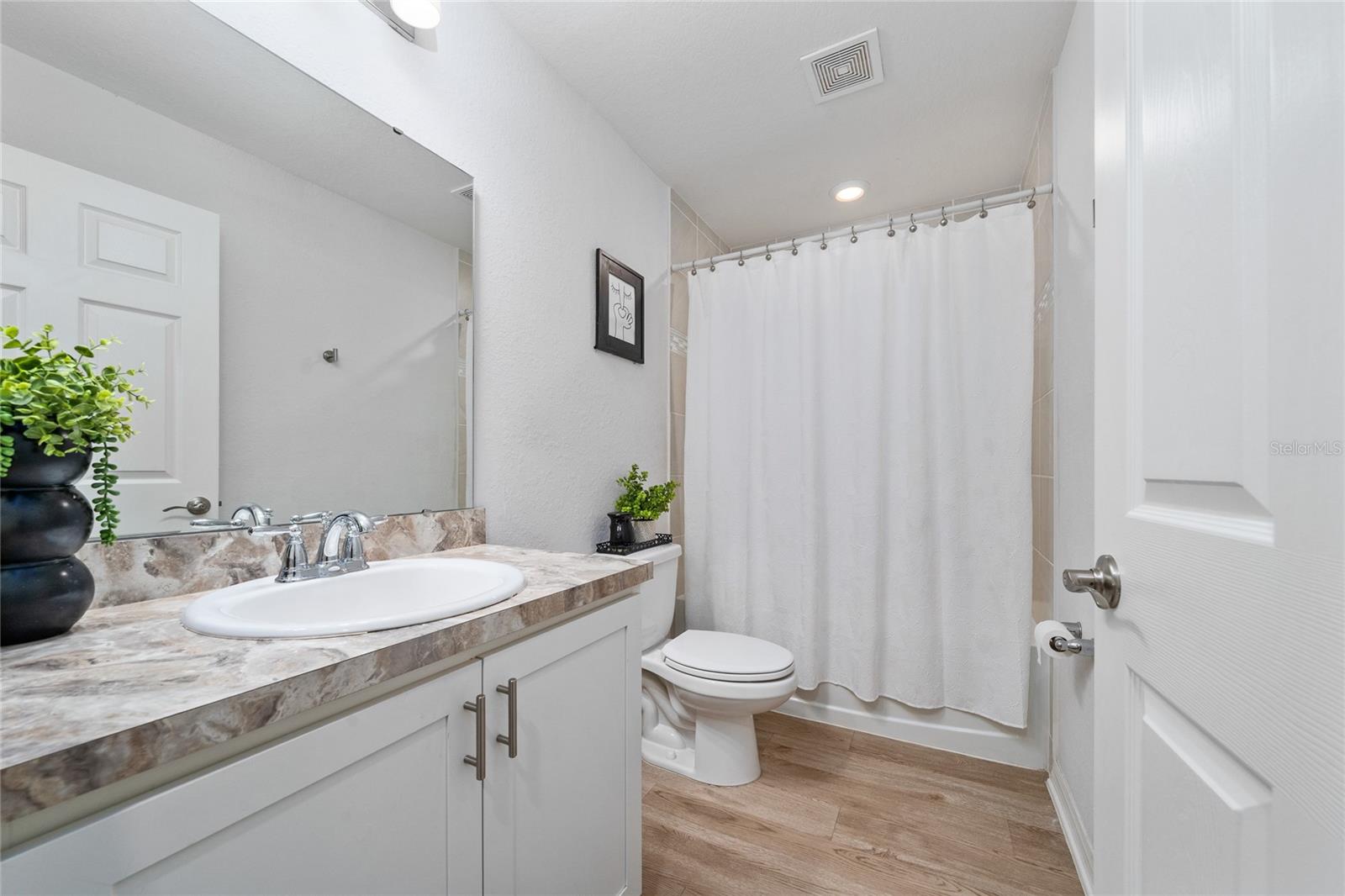 Listing Photo 27