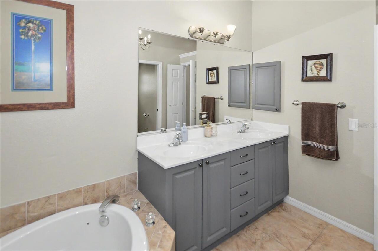 Listing Photo 28