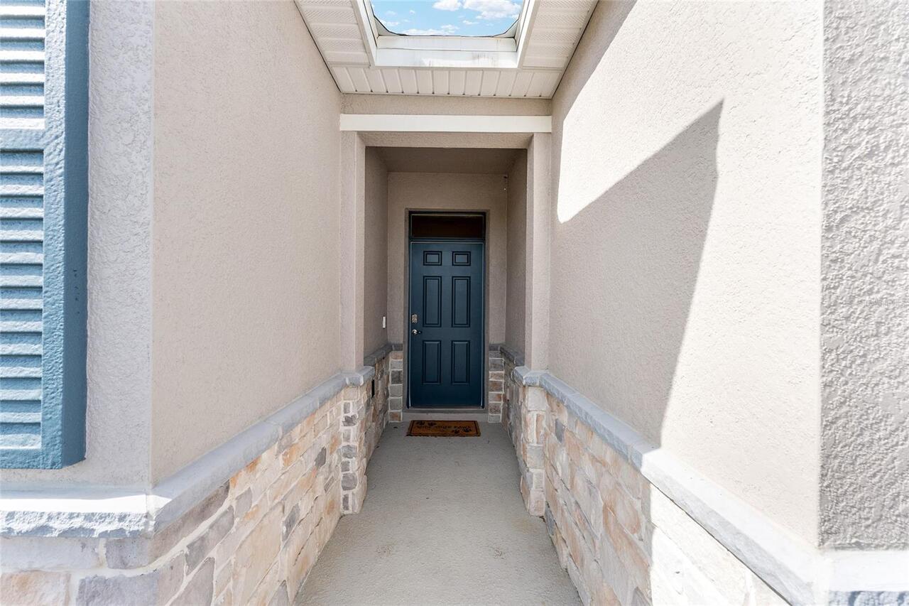 Listing Photo 9