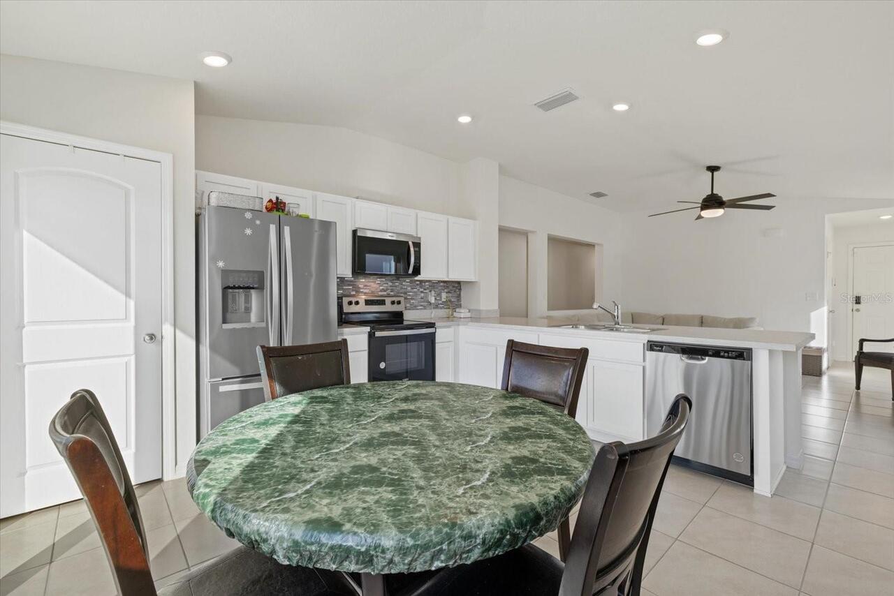 Listing Photo 15
