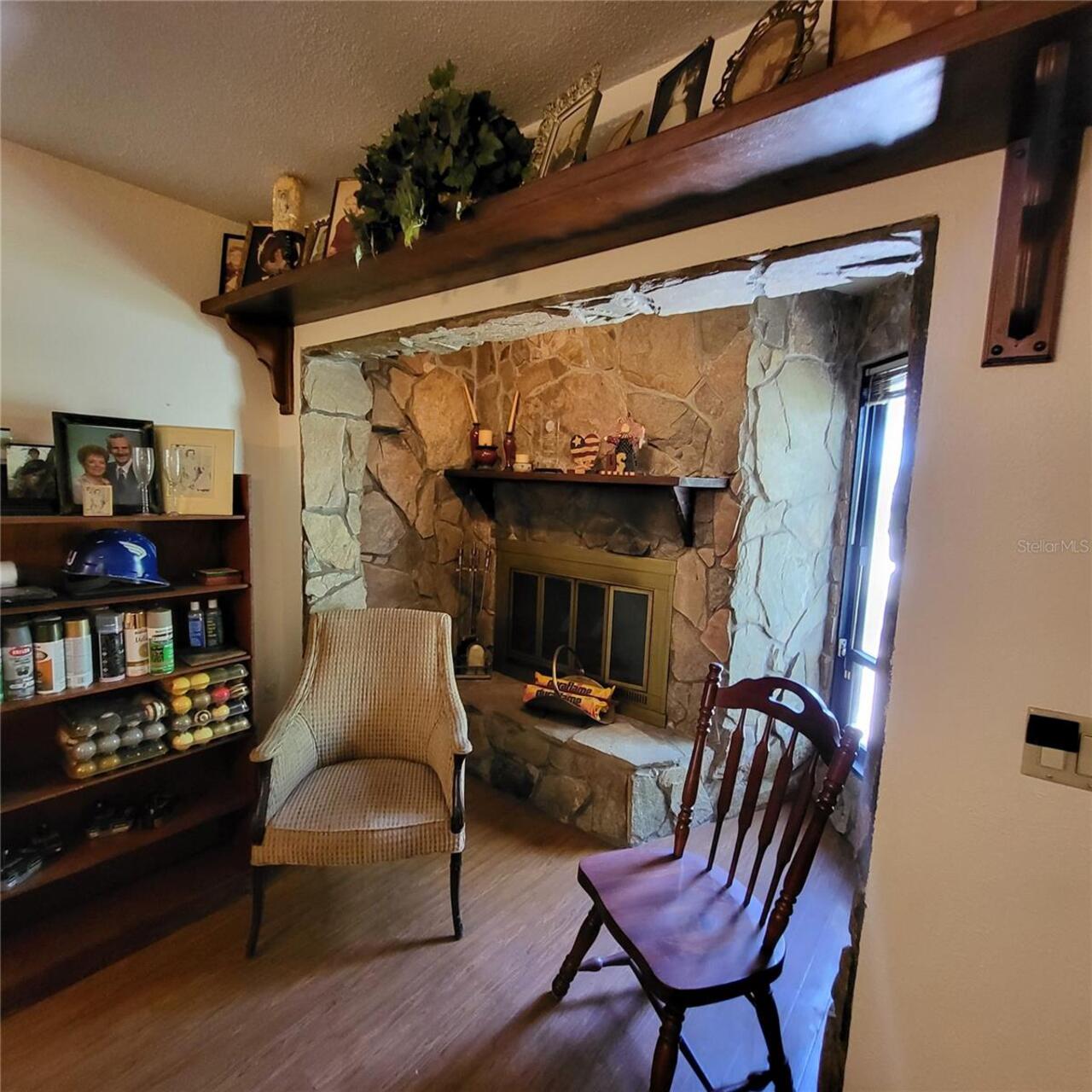 Listing Photo 12