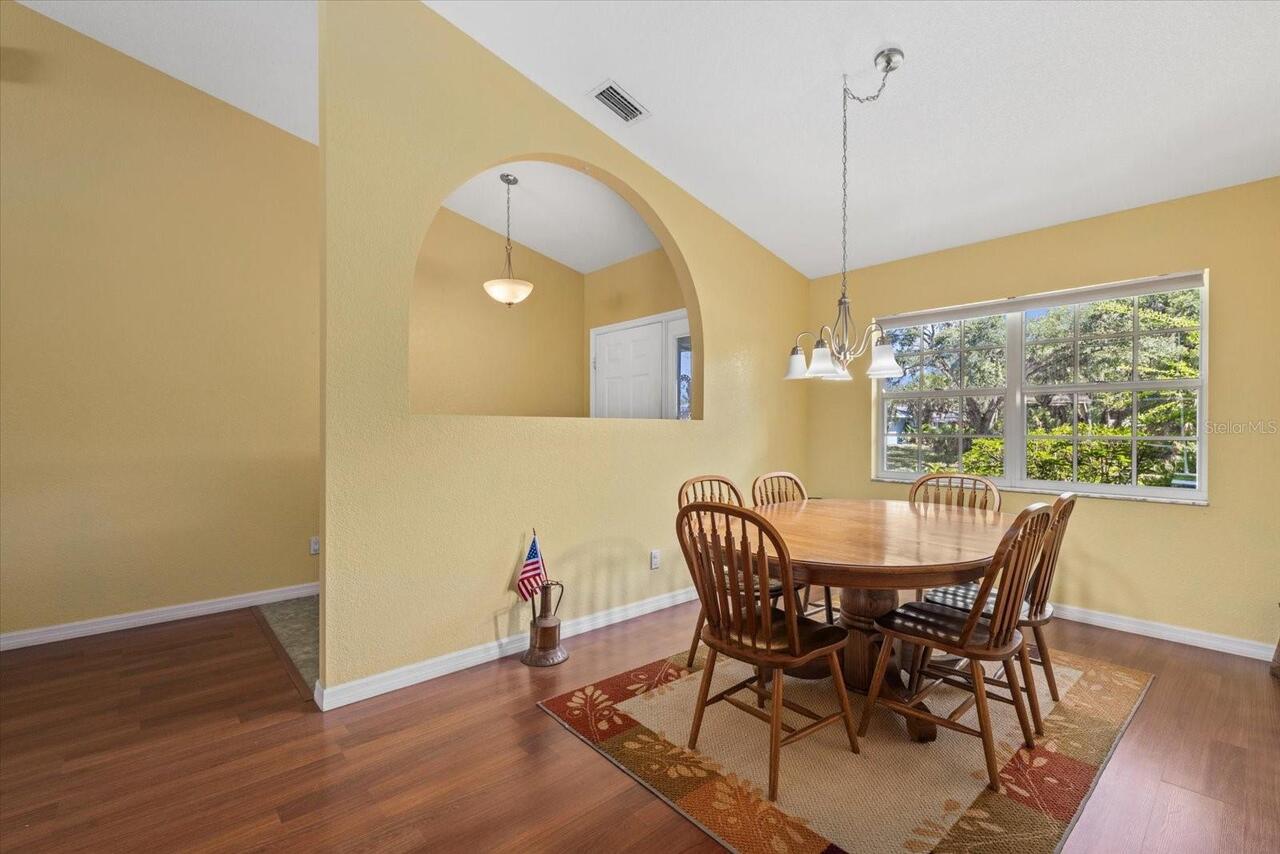 Listing Photo 7