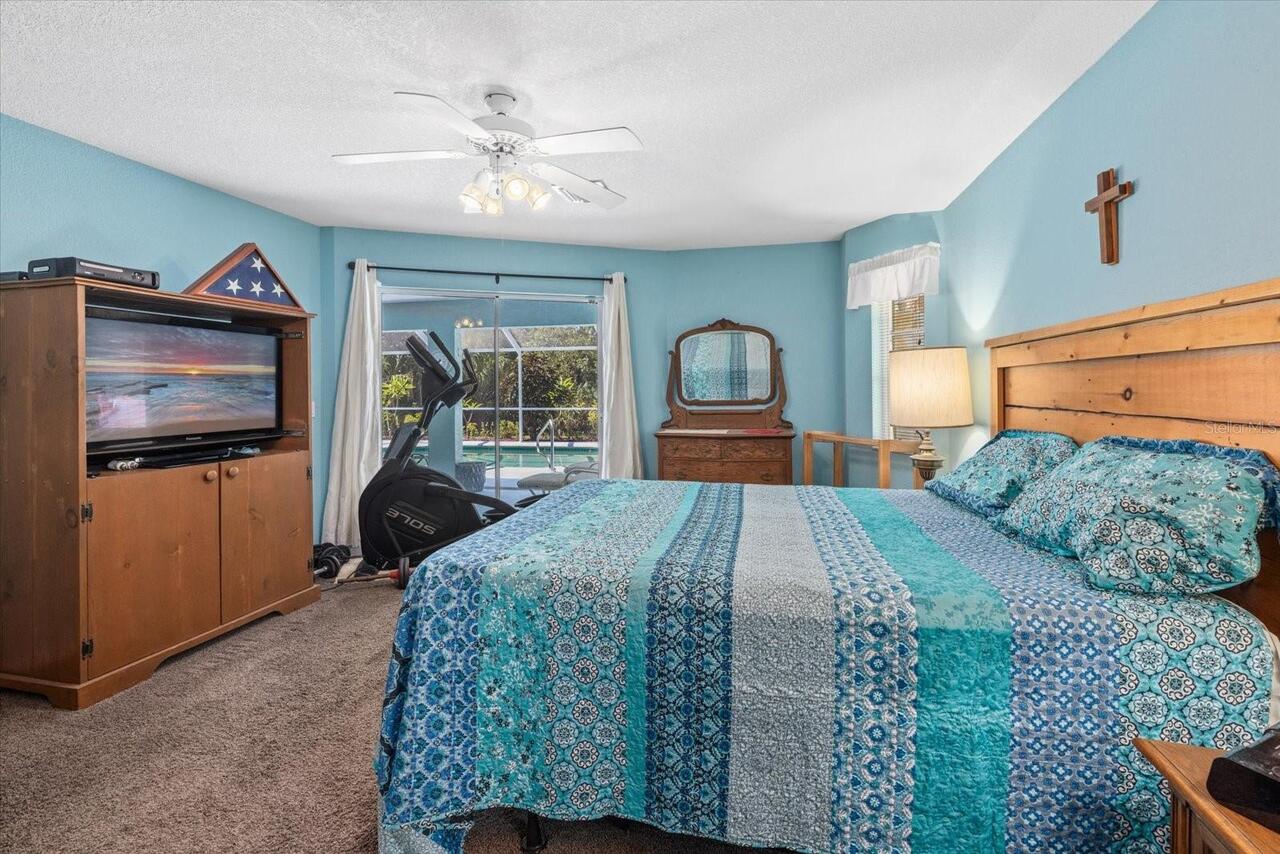 Listing Photo 11