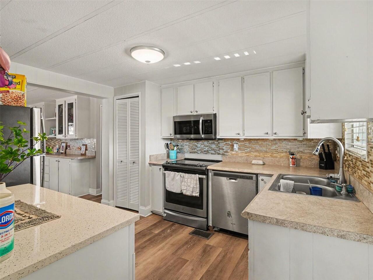Listing Photo 18