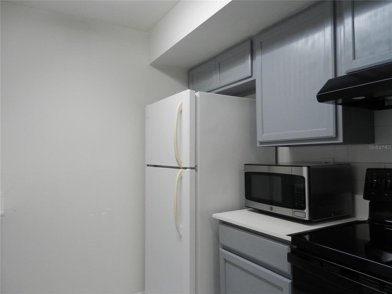 Listing Photo 9
