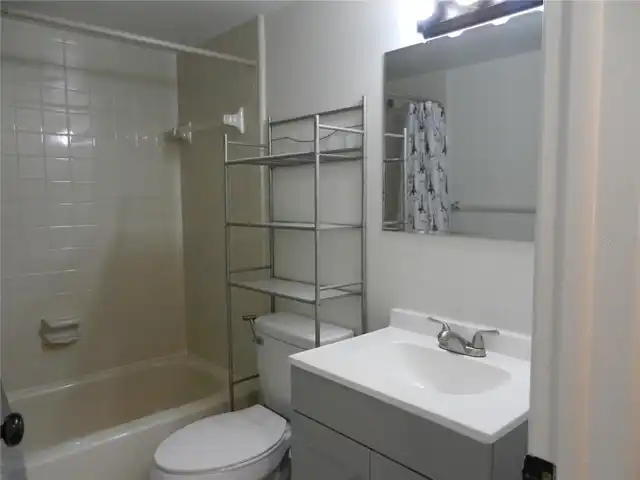 Listing Photo 22