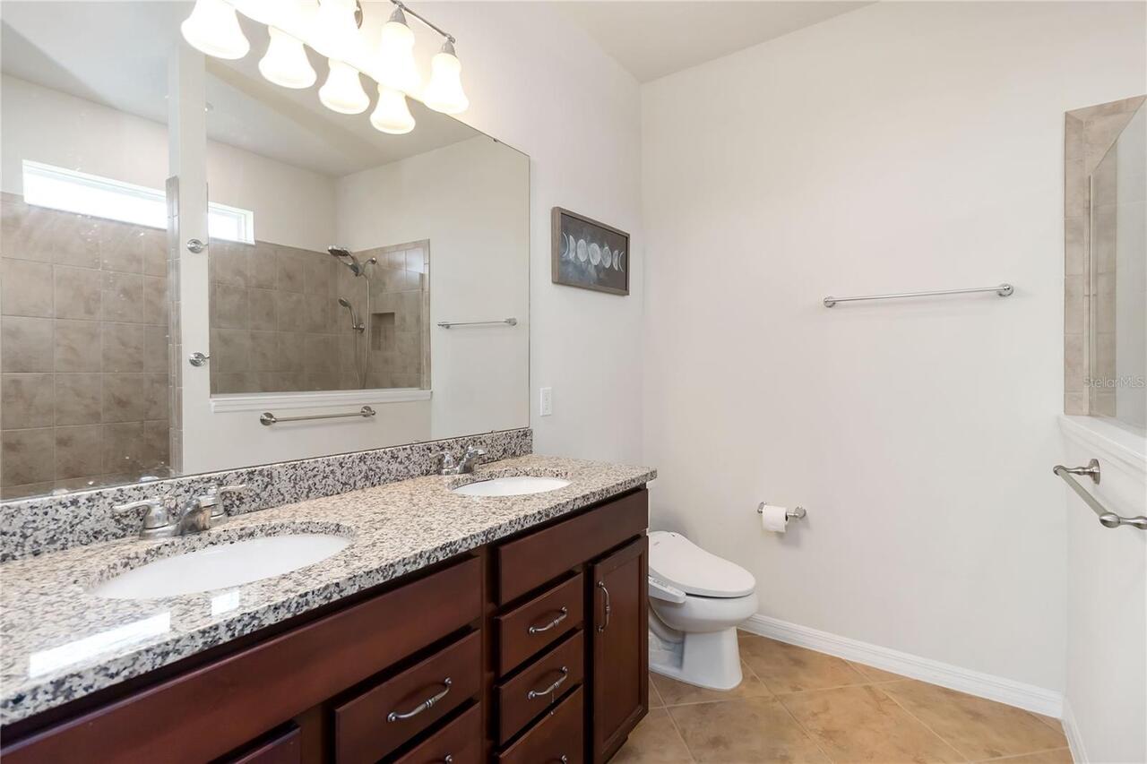 Listing Photo 25