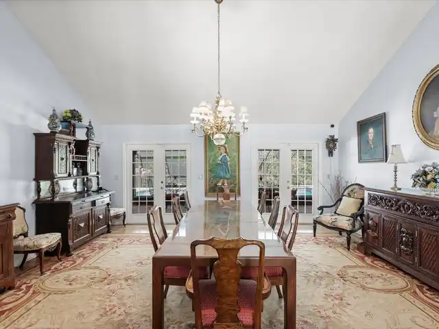 Listing Photo 15