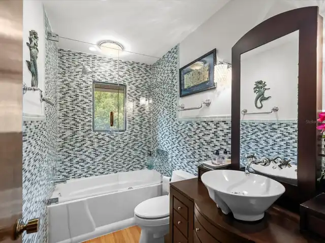 Listing Photo 44