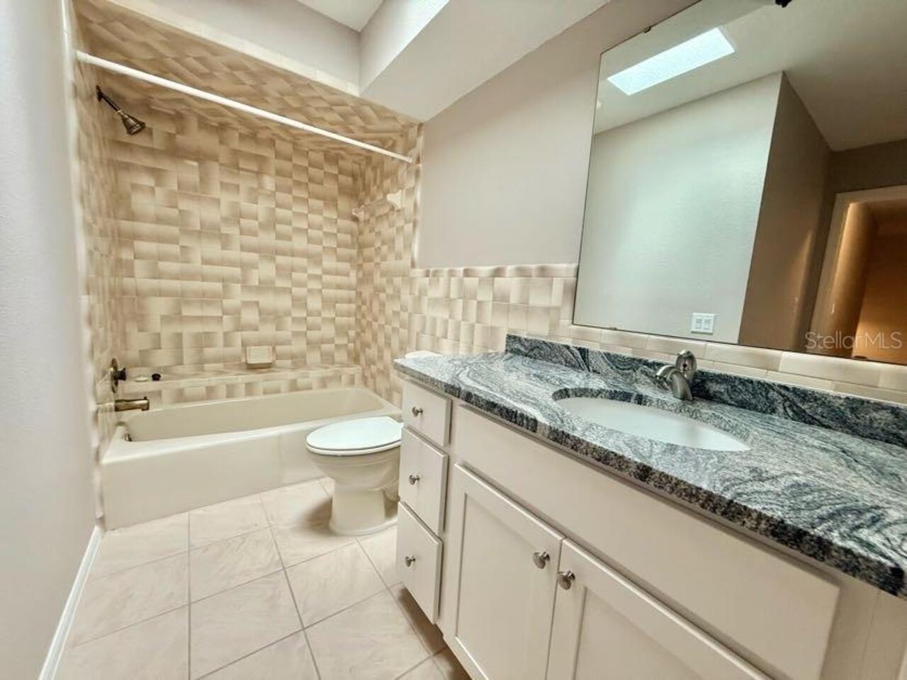 Listing Photo 16