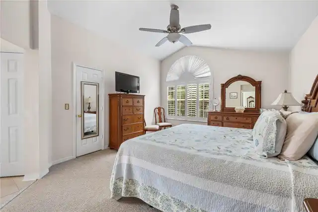 Listing Photo 33