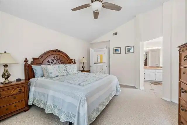 Listing Photo 34